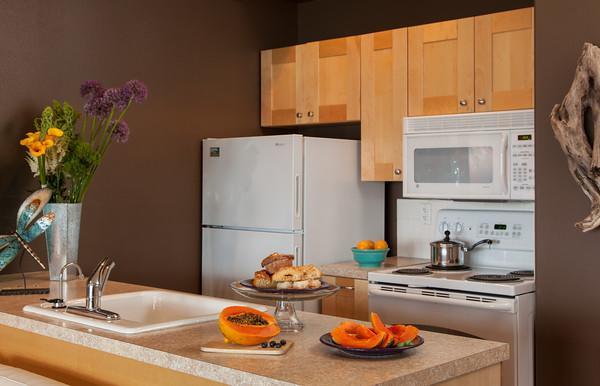 Three Tree Point Bed And Breakfast Burien Екстериор снимка