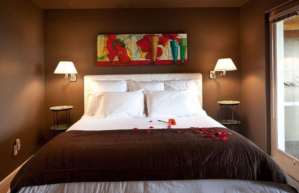 Three Tree Point Bed And Breakfast Burien Екстериор снимка